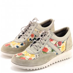 Sneakers con tacco beige fiori